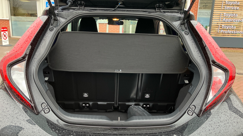 Toyota Aygo X 1.0 VVT-i Edge 5dr Petrol Hatchback